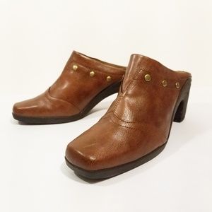 Aerosoles "Sawcremento" Brown Faux Leather Mule 